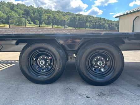 New PJ 30' Low-Pro Quest Series Gooseneck w/Monster Ramps