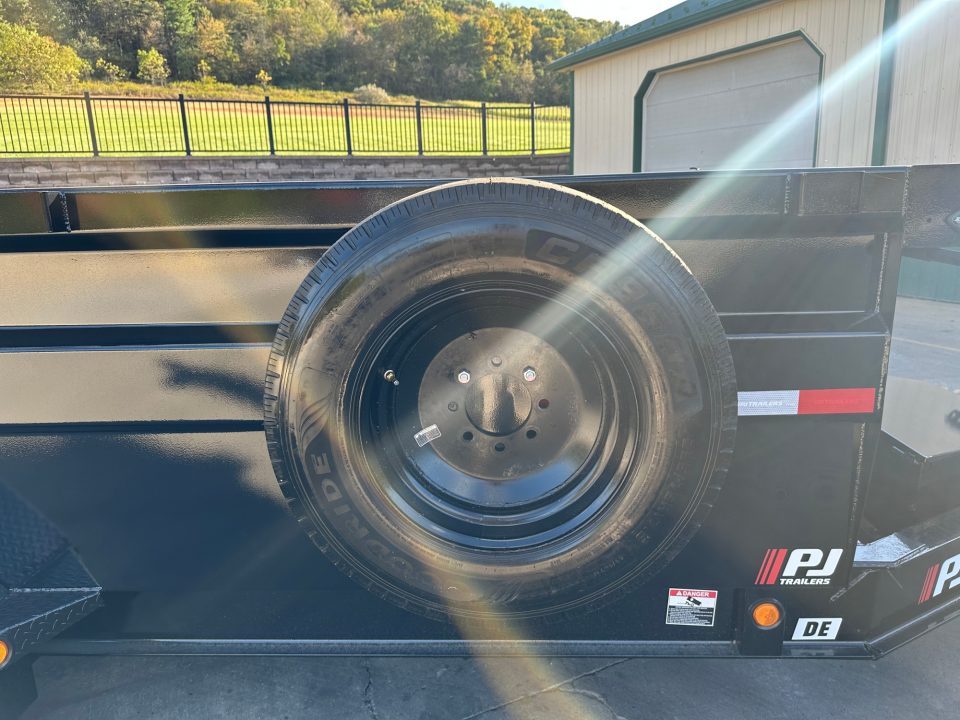 New PJ Trailers 16' DE HD Low-Pro Dump - 36" Sides - 10,000 lb. Axles