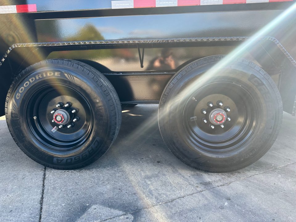 New PJ Trailers 16' DE HD Low-Pro Dump - 36" Sides - 10,000 lb. Axles