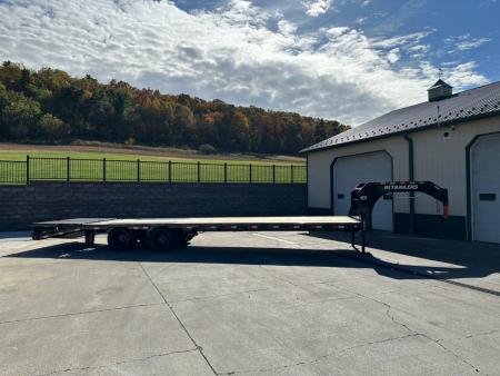 New PJ 32' Low-Pro Flatdeck with Duals (LD) - Monster Ramps