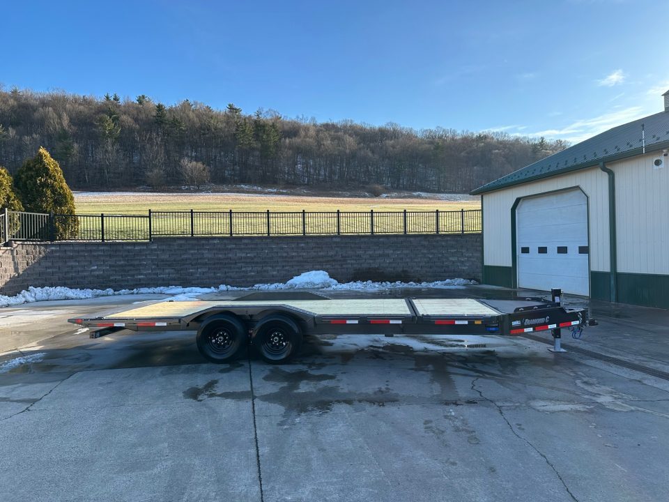New Diamond C 22' Full Width Hydraulic Dampening Tilt (HXD 207)