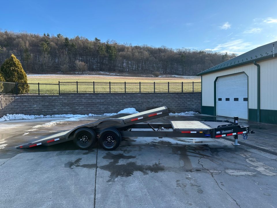 New Diamond C 22' Full Width Hydraulic Dampening Tilt (HXD 207)