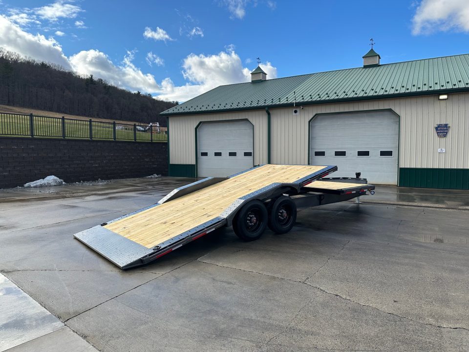 New Diamond C 24' Hydraulic Dampened Tilt (HXD)