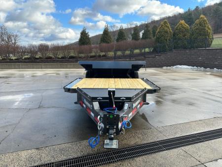 New Diamond C 24' Hydraulic Dampened Tilt (HXD)