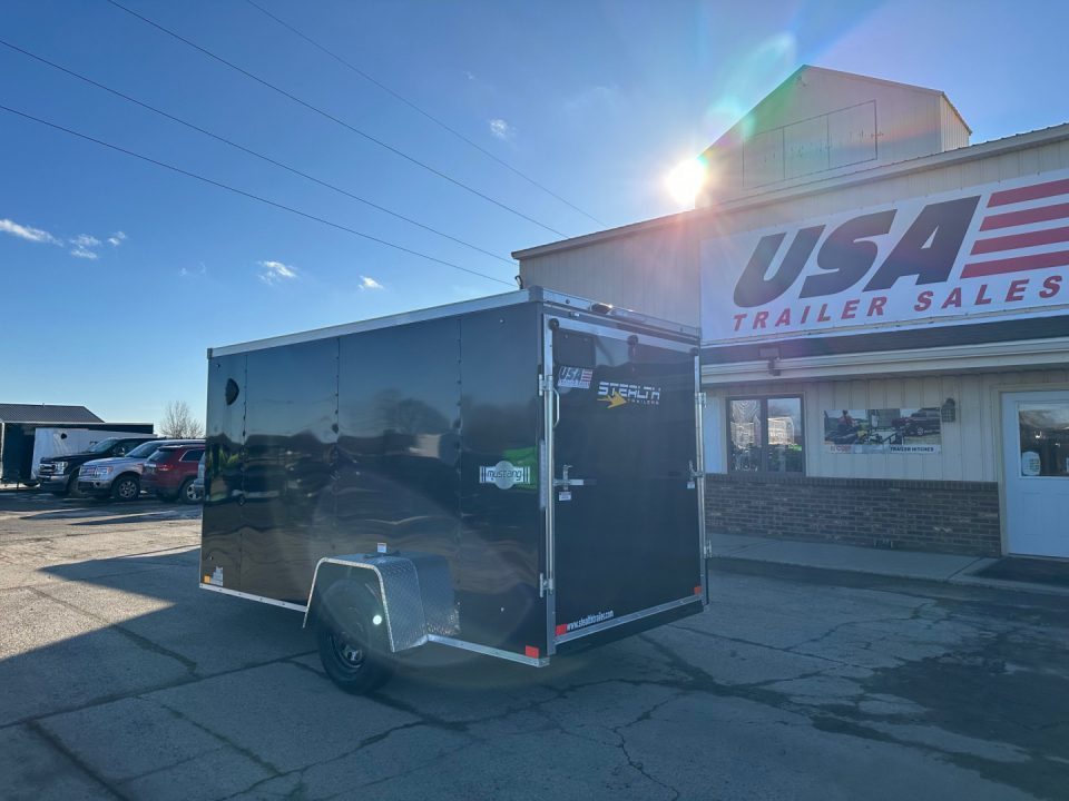 Enclosed Cargo Trailer photo 2