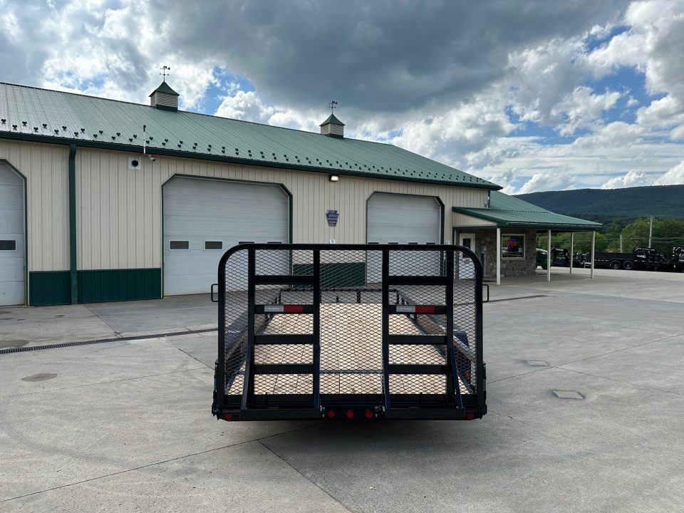 New PJ Trailers 16' Tandem Axle Utility (UL) - HD Mesh Gate