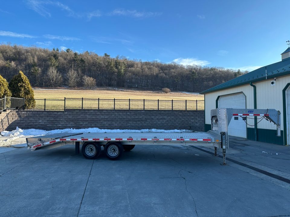 Used 2019 EBY Trailers GN16K Gooseneck w/Max Ramps & Winch