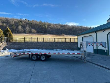 Used 2019 EBY Trailers GN16K Gooseneck w/Max Ramps & Winch