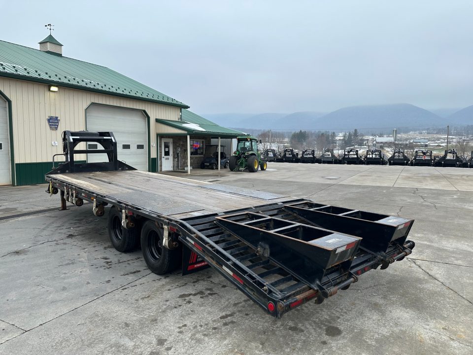 Used 2023 PJ Trailers LD Flatbed Trailer