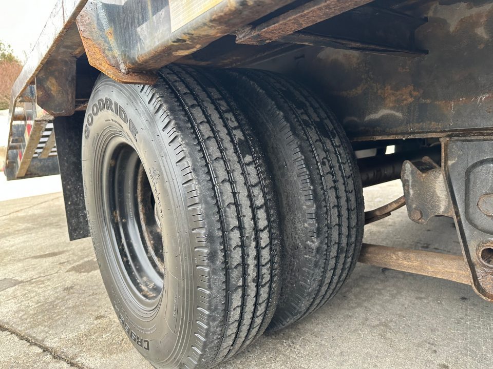 Used 2023 PJ Trailers LD Flatbed Trailer