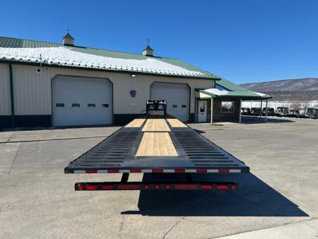 New PJ 32' Voyager Hydraulic Dovetail Gooseneck (LY)