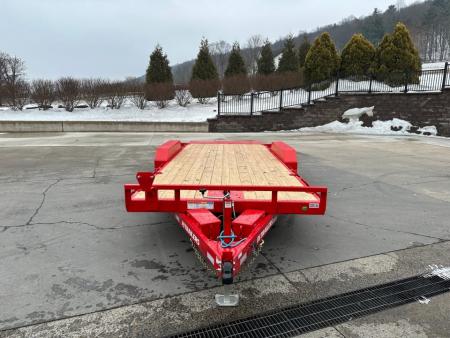 New PJ Trailers 20' Hydraulic Quick Tilt 20'