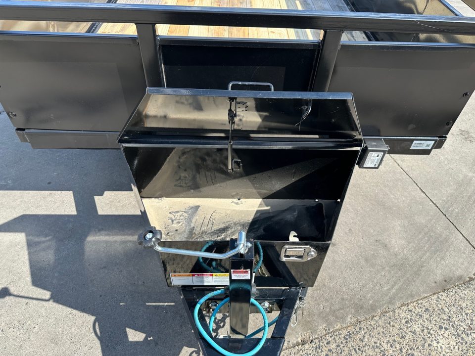 New PJ Trailers 12' Single Axle Utility - Solid Steel Sides - 5.2K Axle