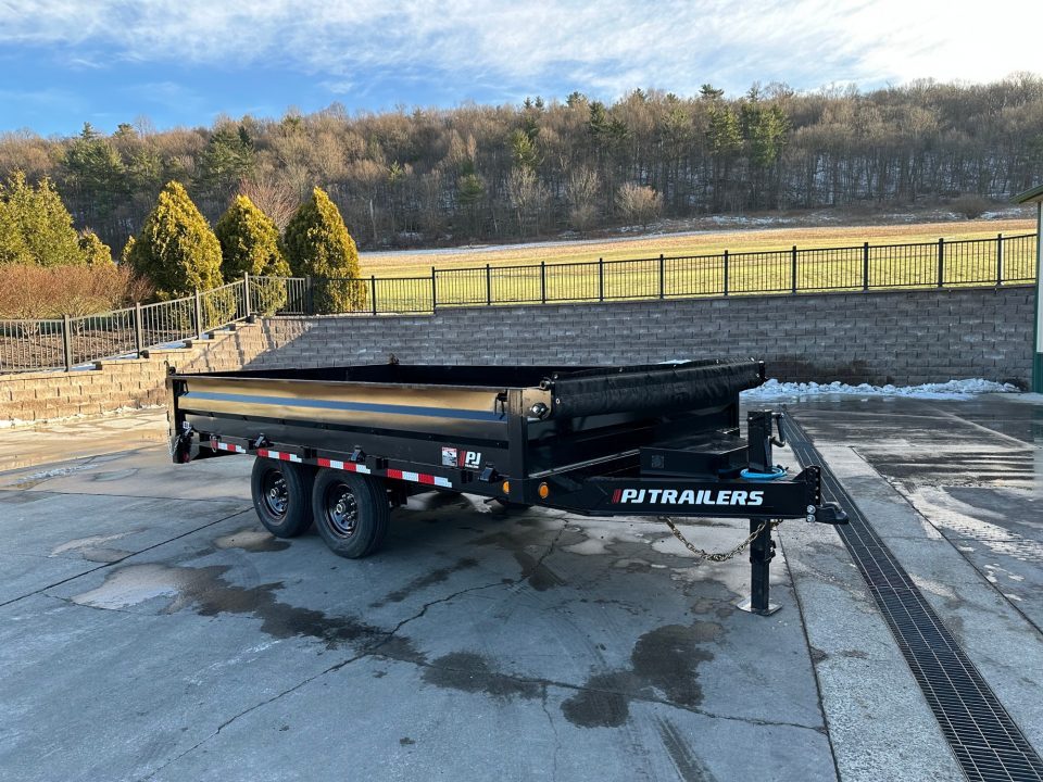 New PJ Trailers 14' Deckover Dump w/Fold-Down Sides (D8)