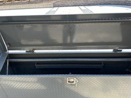 Used 2022 PJ Trailers LS 25' Gooseneck with Slide in Ramps