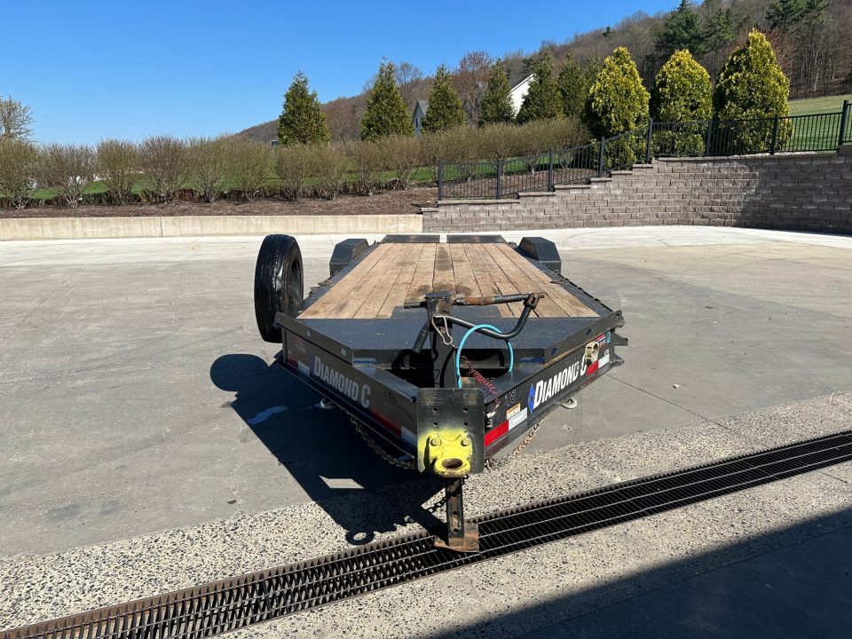 Used 2021 Diamond C Trailers 22' LPX210 - Max Ramps