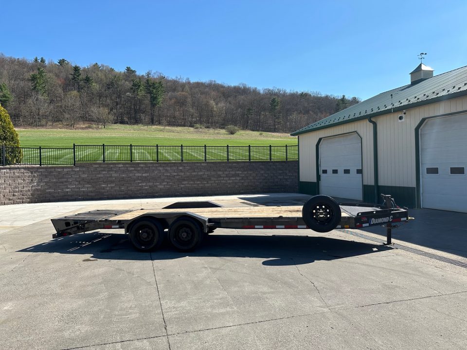 Used 2021 Diamond C Trailers 22' LPX210 - Max Ramps