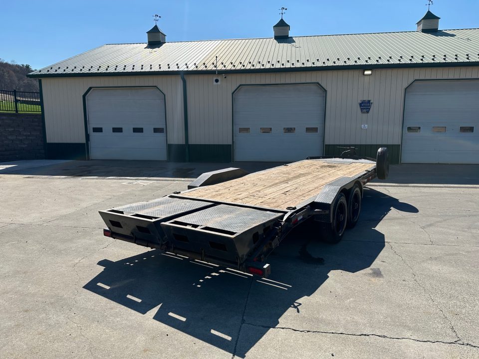 Used 2021 Diamond C Trailers 22' LPX210 - Max Ramps