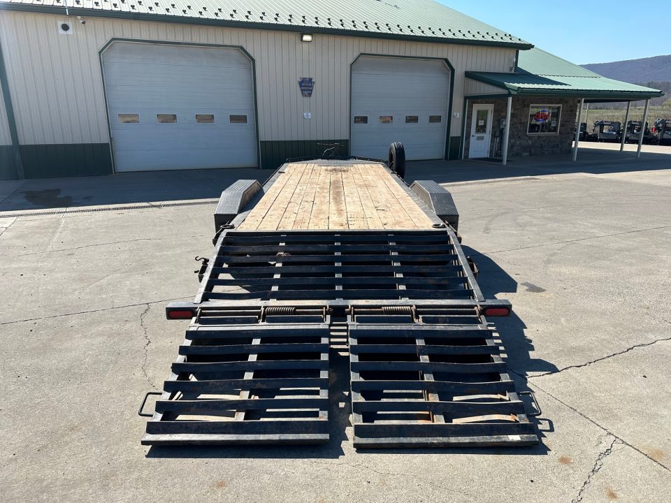 Used 2021 Diamond C Trailers 22' LPX210 - Max Ramps