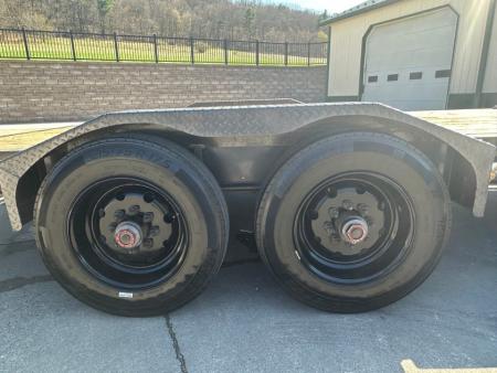 Used 2021 Diamond C Trailers 22' LPX210 - Max Ramps