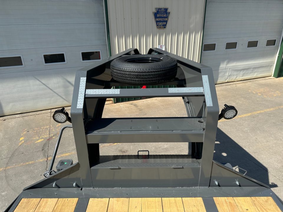 New PJ 32' Low-Pro Flatdeck With Duals (LD) - Monster Ramps