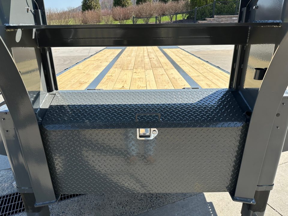 New PJ 32' Low-Pro Flatdeck With Duals (LD) - Monster Ramps