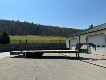 New PJ 32' Low-Pro Flatdeck With Duals (LD) - Monster Ramps