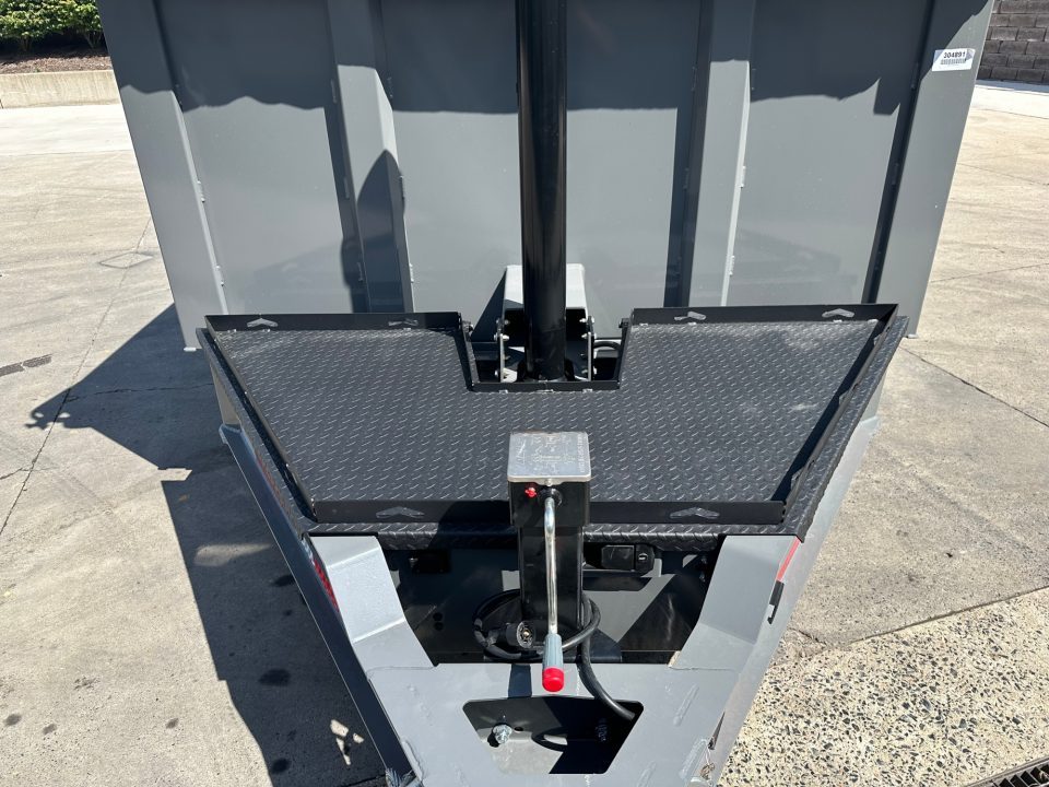 New Diamond C 16' LPT207 Dump - 44" Tall Sides