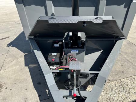 New Diamond C 16' LPT207 Dump - 44" Tall Sides