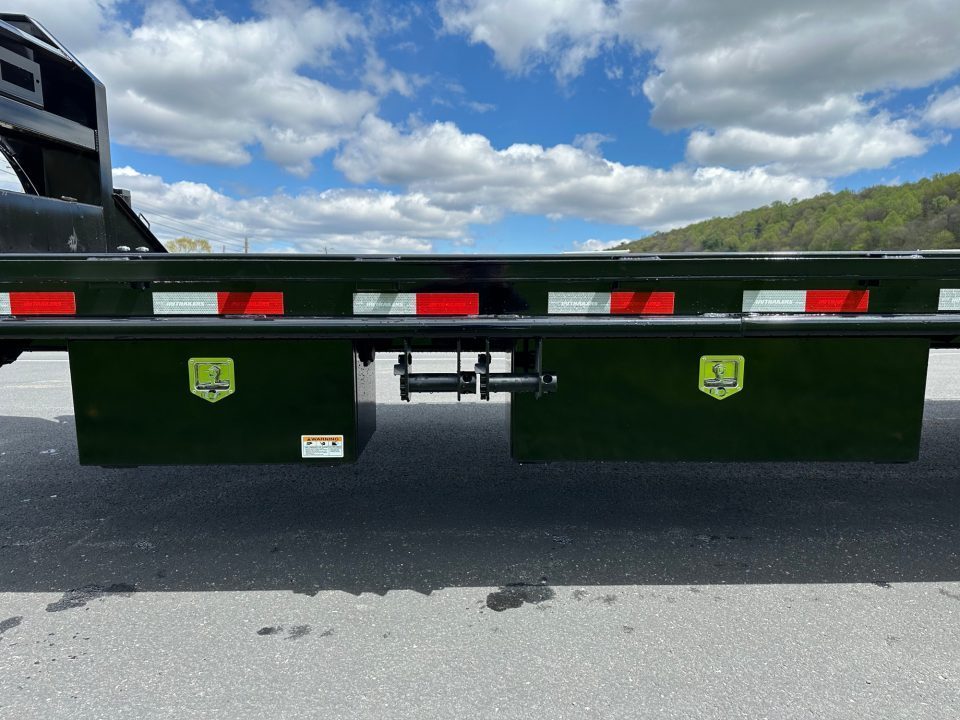 New PJ 40' Low-Pro Flatdeck With Duals (LD) - Monster Ramps