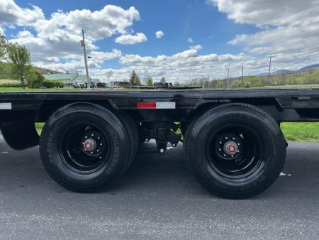 New PJ 40' Low-Pro Flatdeck With Duals (LD) - Monster Ramps