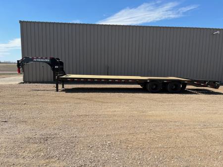 New 2026 PJ Trailers 32 Low Profile LD Tandem Dual Gooseneck Trailer