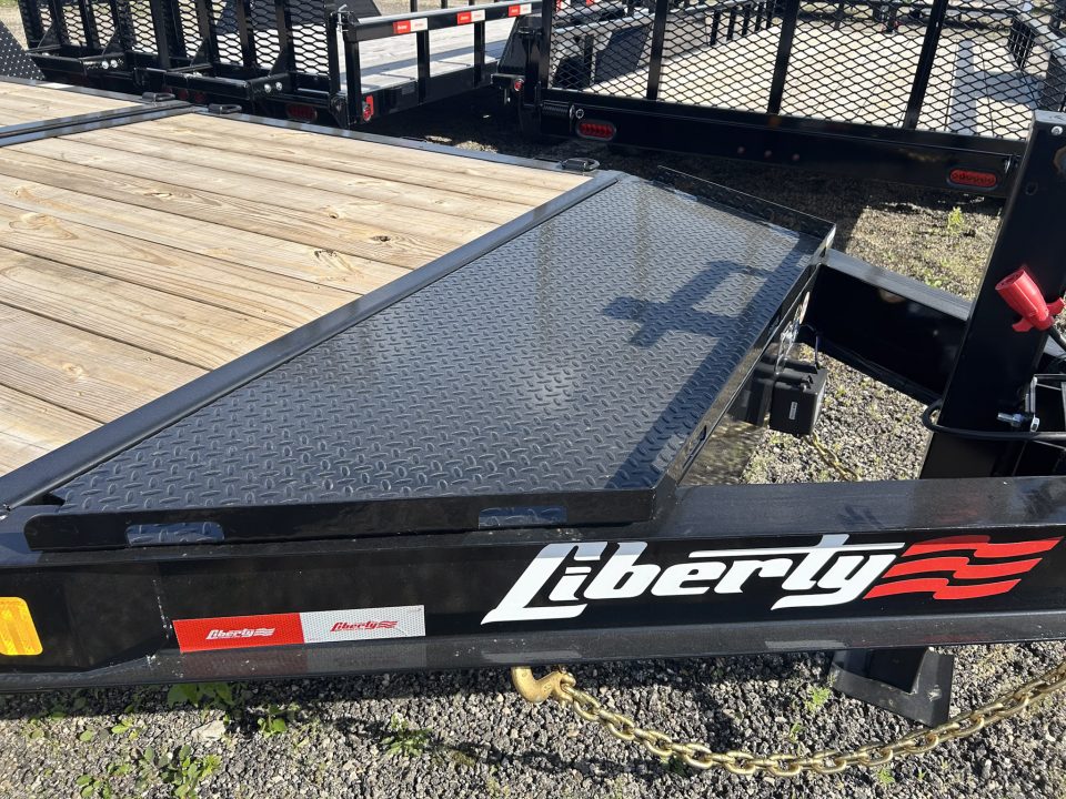 New 2026 Liberty 83 IN X 22 FT TILT EQUIPMENT TRAILER 17500 GVWR