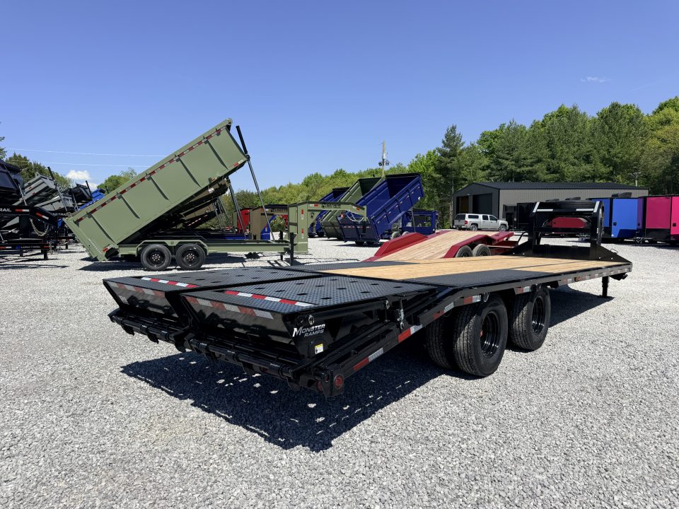 New 2026 PJ Trailers 102X26 GOOSENECK 25K GVWR (MEGA RAMPS) Flatbed Trailer