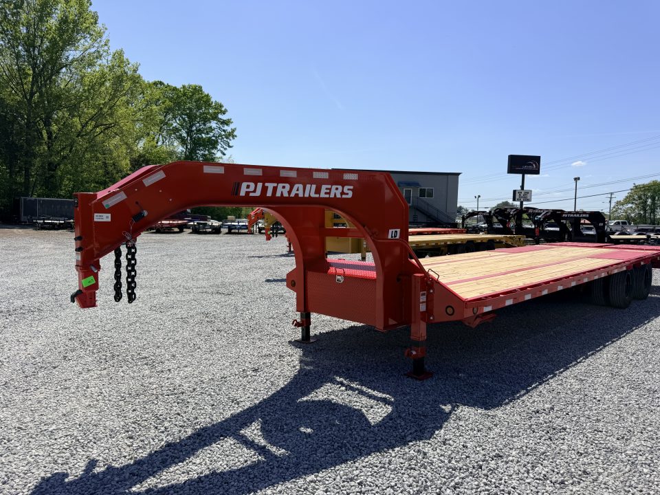 New 2026 PJ Trailers 102X30 GOOSENECK 25K GVWR (MEGA RAMPS) Flatbed Trailer