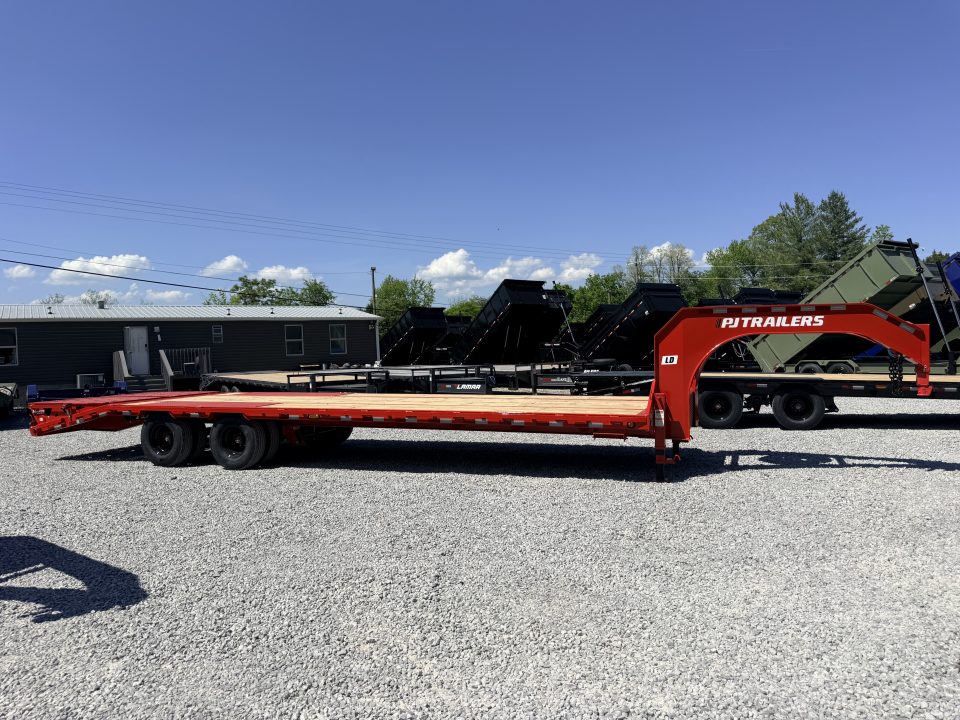 New 2026 PJ Trailers 102X30 GOOSENECK 25K GVWR (MEGA RAMPS) Flatbed Trailer