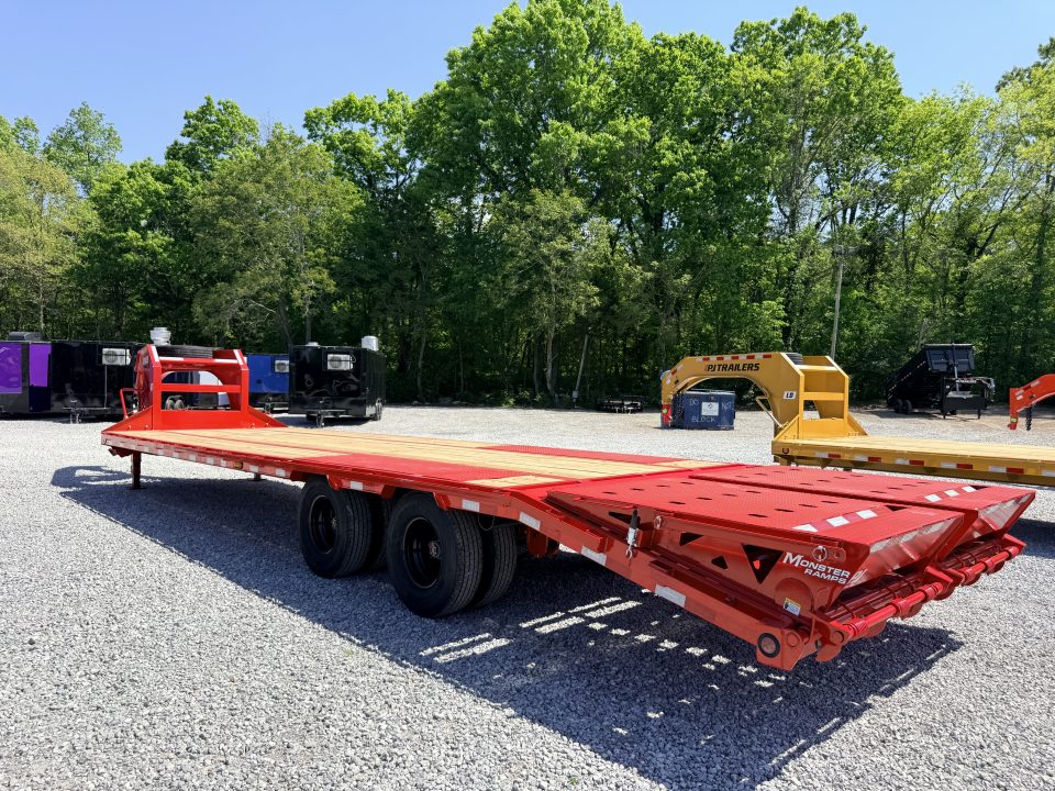 New 2026 PJ Trailers 102X30 GOOSENECK 25K GVWR (MEGA RAMPS) Flatbed Trailer