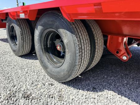New 2026 PJ Trailers 102X30 GOOSENECK 25K GVWR (MEGA RAMPS) Flatbed Trailer