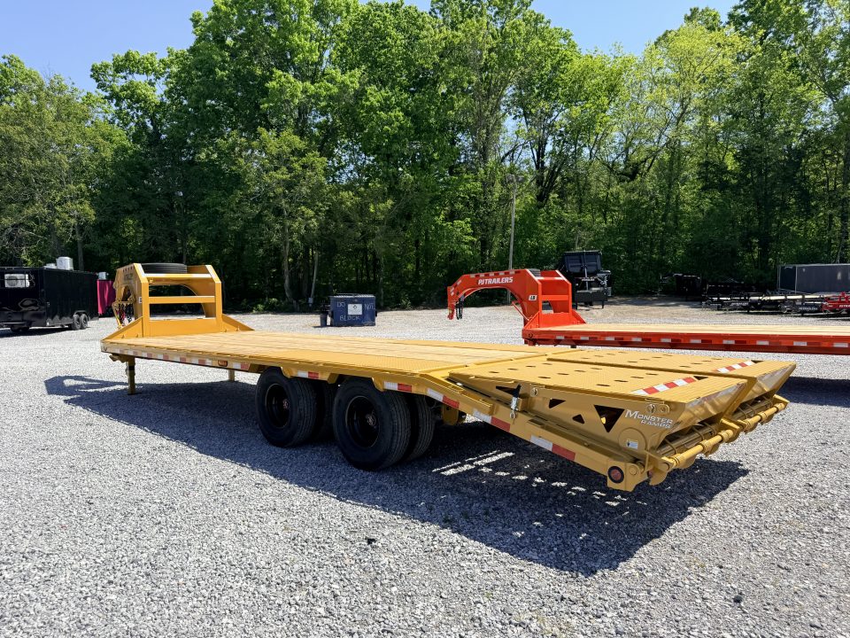 New 2026 PJ Trailers 102X26 GOOSENECK 25K GVWR (MEGA RAMPS) Flatbed Trailer