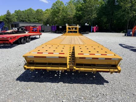 New 2026 PJ Trailers 102X26 GOOSENECK 25K GVWR (MEGA RAMPS) Flatbed Trailer