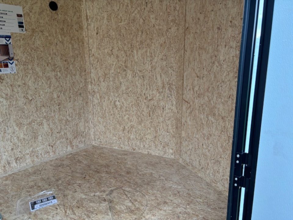 New 2026 Cargo Express 8.5x24-10K * RAMP DOOR * 4-DRINGS * 48" BEAVERTAIL * KE-DXC10224-100 Cargo / Enclosed Trailer