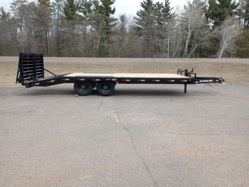 New 2026 PJ Trailers 102" x 22' F8 Deckover Trailer