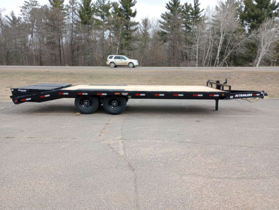 New 2026 PJ Trailers 102" x 22' F8 Deckover Trailer