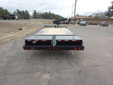 New 2026 PJ Trailers 102" x 22' F8 Deckover Trailer