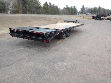 New 2026 PJ TRAILERS 102" x 24' F8 Deckover Trailer