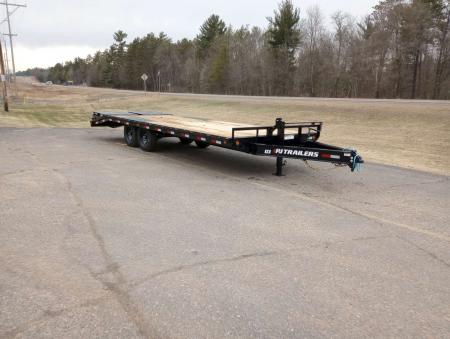 New 2026 PJ TRAILERS 102" x 24' F8 Deckover Trailer