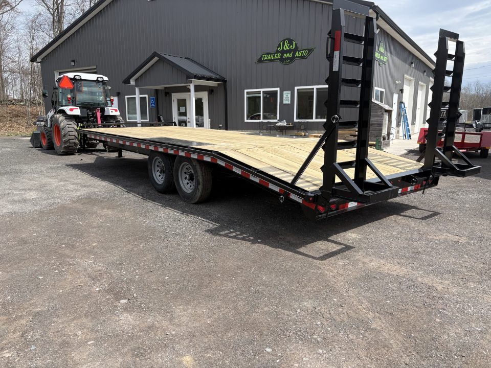 New 2026 Quality Trailers 25' 25K Dually Tandem Deckover Trailer