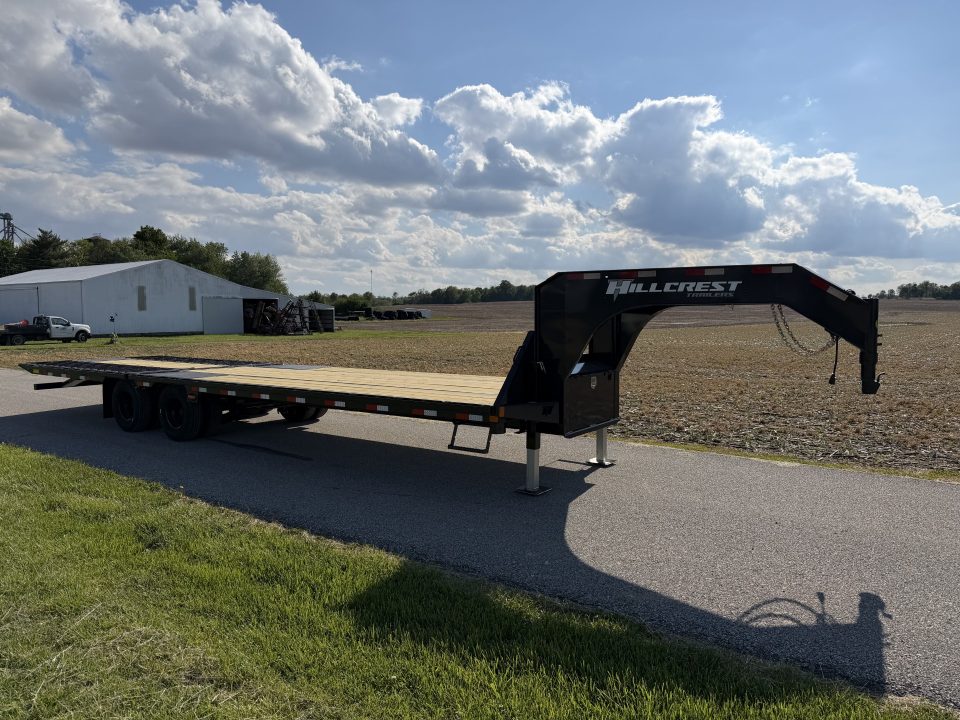 New 2026 Hillcrest Trailers 102"x32' (20'+12) 25.9K Hydraulic Dovetail Deckover Trailer