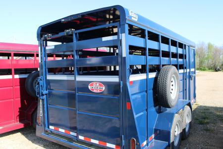 New 2026 Valley Trailers 3 HORSE STOCK ID 6231 Stock / Stock Combo Trailer