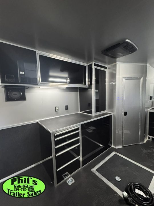 New 2026 Haulmark 8.5X44 GOOSENECK BATHROOM PACKAGE 2 ELECTRIC AWNINGS & AIRLINES! Car / Racing Trailer